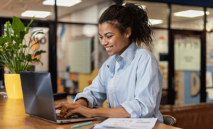 inteligência emocional no trabalho, treinamento online, plataforma ead para empresas