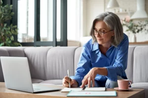 lifelong learning nas empresas, aprendizado ao longo da vida profissional, desenvolvimento contínuo